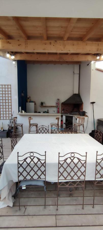 Oxpira Apartment Palaja Bagian luar foto